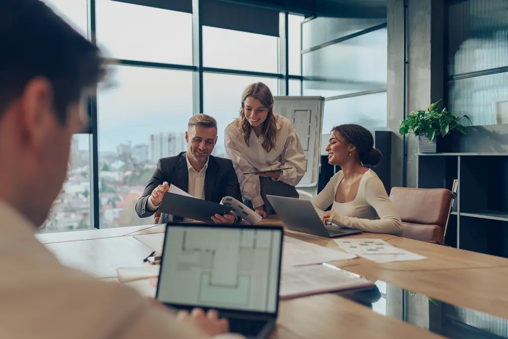 La Collaborazione Multigenerazionale: Strategie per Lavorare Efficacemente con Team di Diverse Età La Collaborazione Multigenerazionale: Strategie per Lavorare Efficacemente con Team di Diverse Età