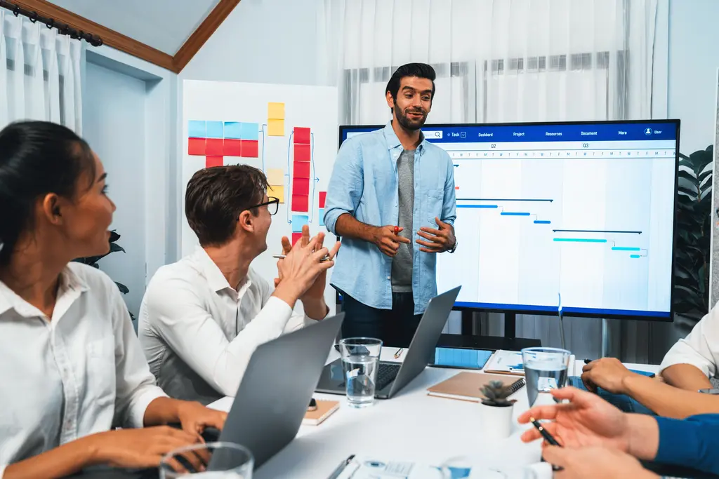 Pianificazione del progetto con Gantt: come gestire dipendenze e timeline senza confusione