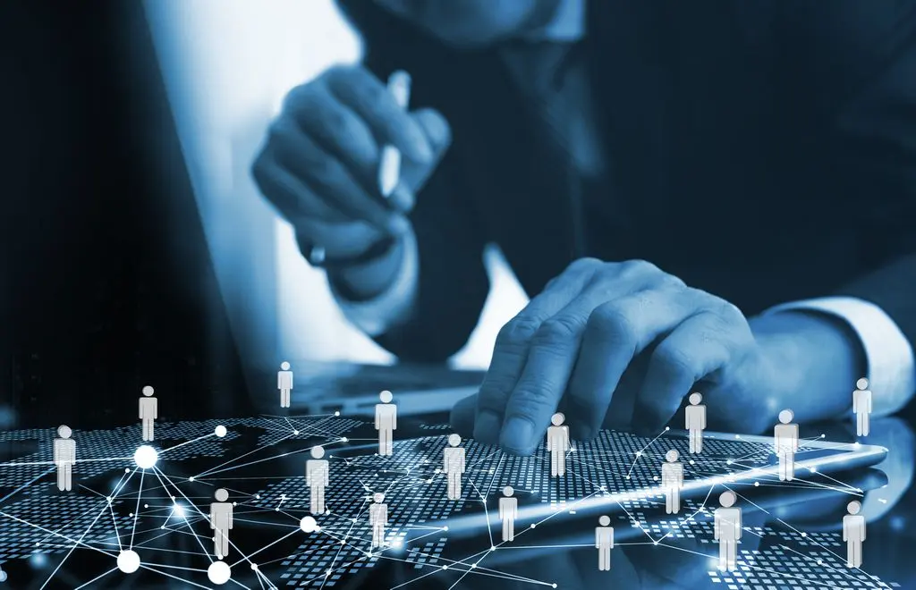 10 Benefici Trasformativi delle Piattaforme HRMS Collaborative per le Risorse Umane Moderne