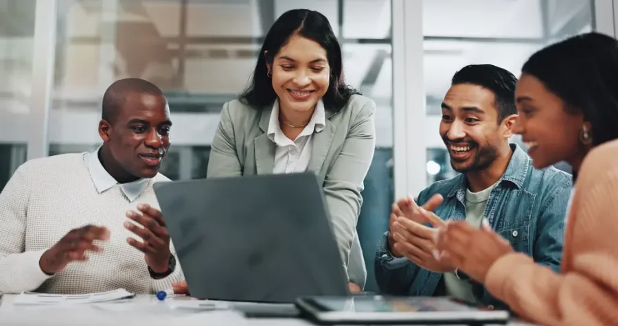 Leadership e intelligenza artificiale: navigare i conflitti del management moderno