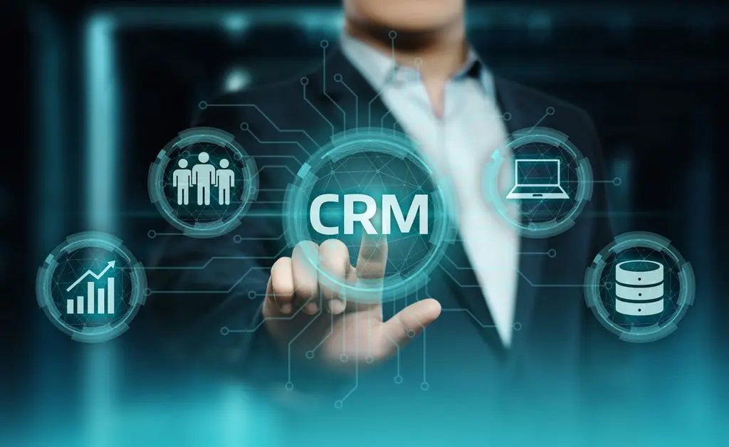 CRM mobile e efficienza aziendale: come ottimizzare le prestazioni della tua impresa