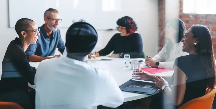 Costruire una Cultura Proattiva: Strumenti e Tecniche per Anticipare le Sfide sul Lavoro