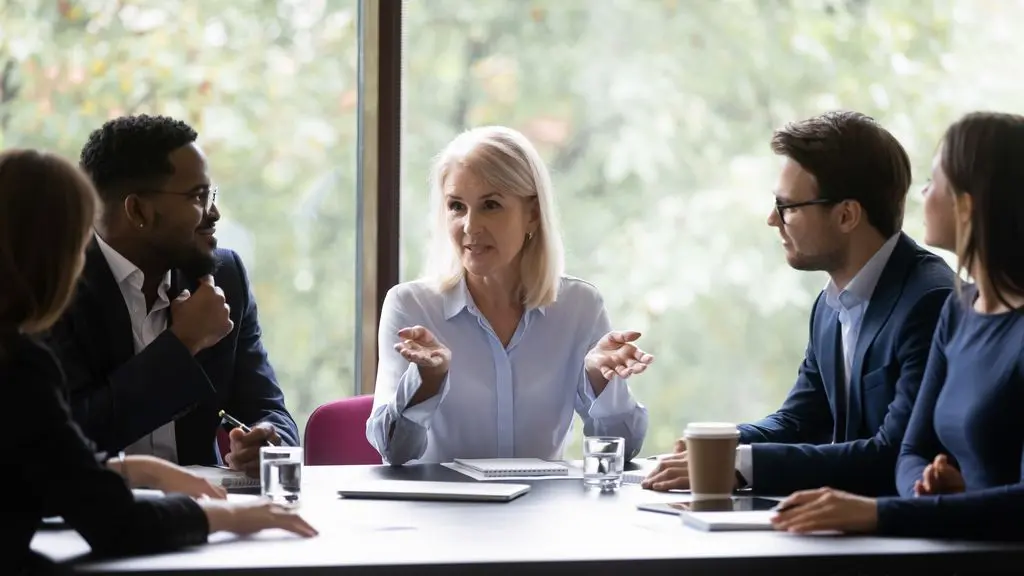 10 metodi per una leadership strategica e una crescita a lungo termine 