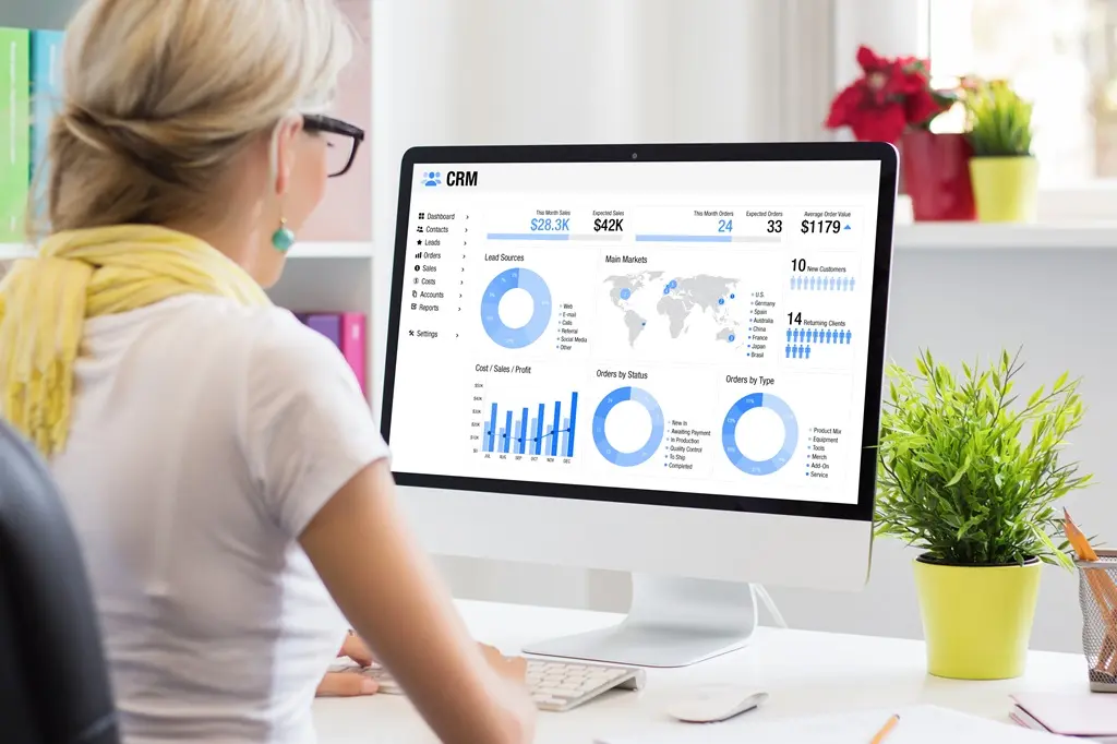8 vantaggi del software CRM per professionisti e team legali