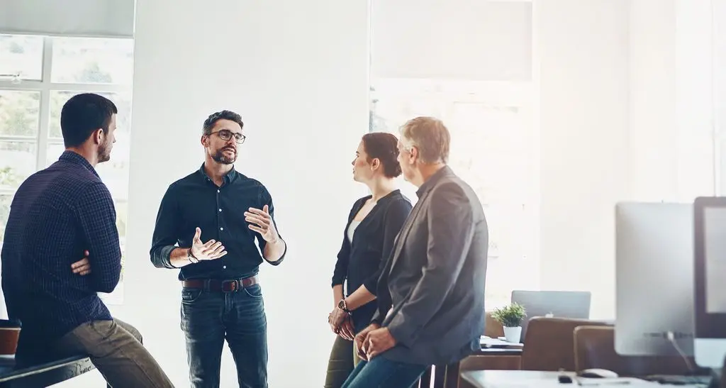 Comprendere i ruoli e le responsabilità del team di progetto