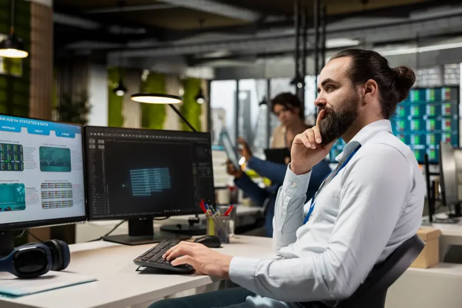 L’AI che si auto-elimina: riduci gli strumenti, mantieni i benefici